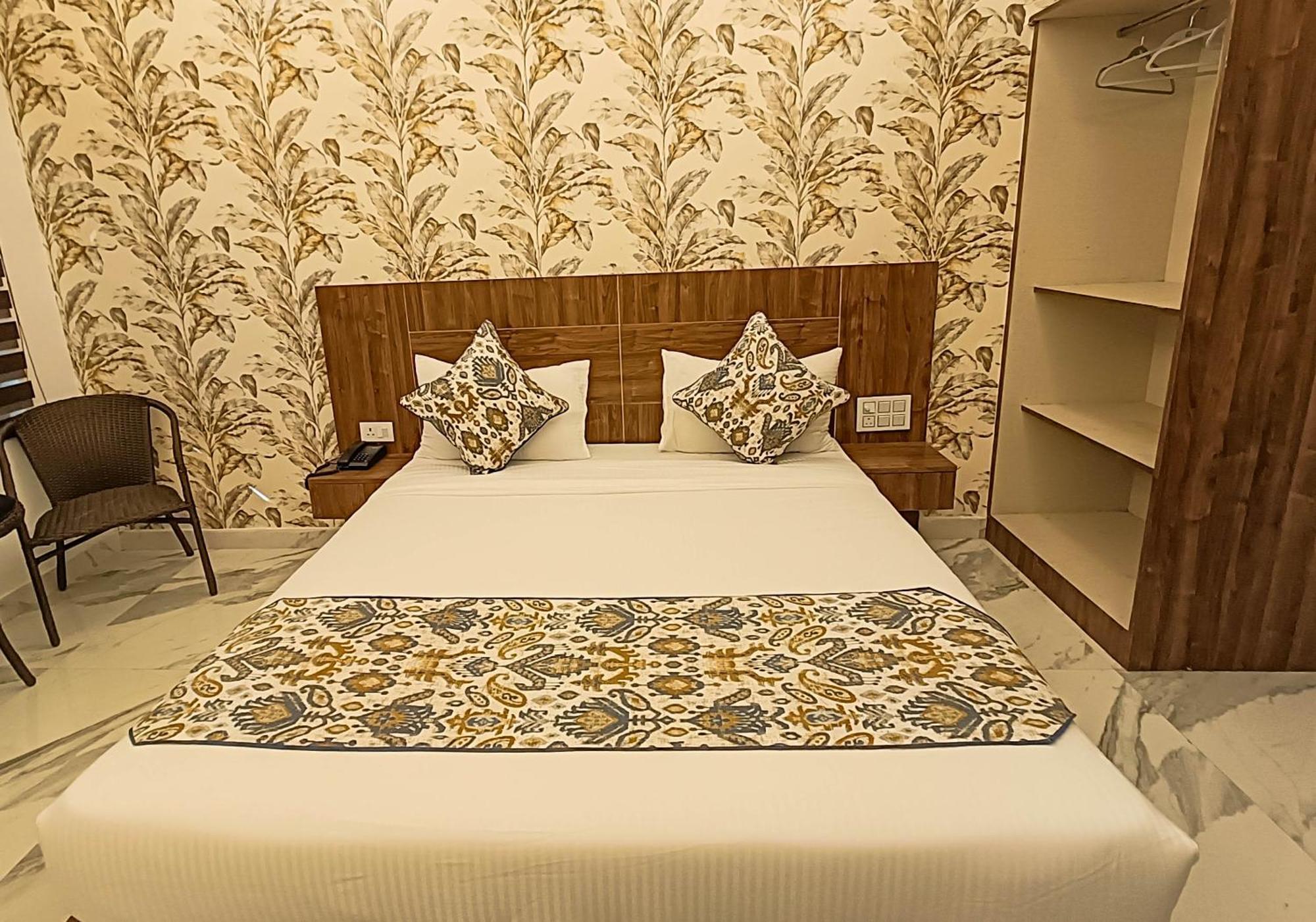 Hotel Cloud Inn, Nainital Rāmgarh Esterno foto