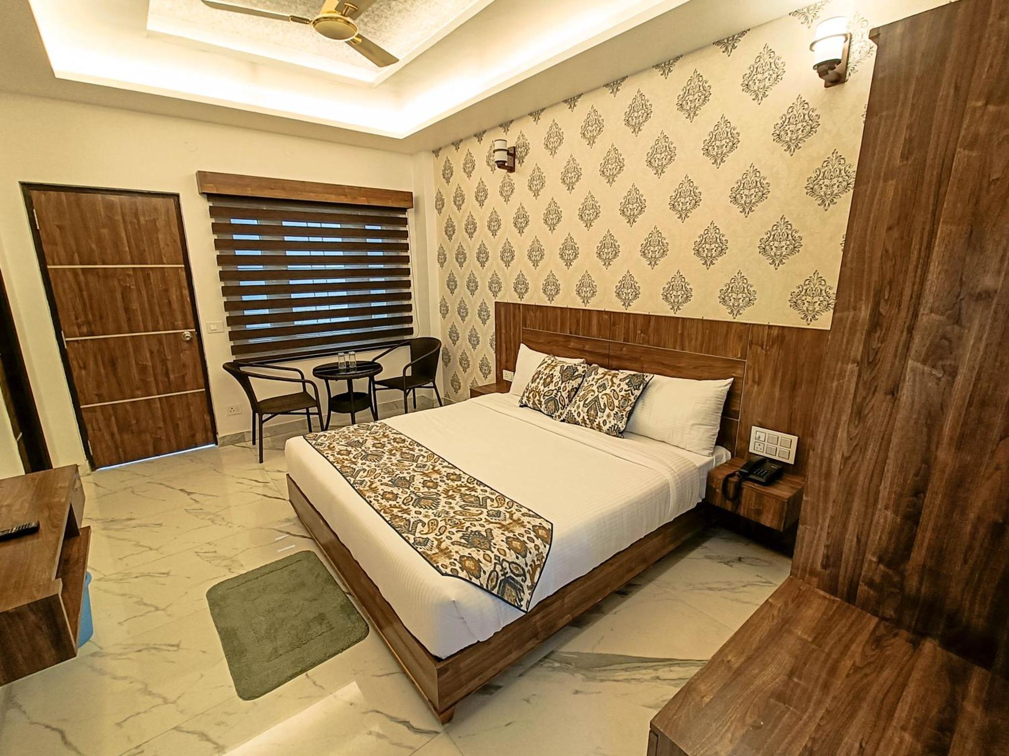 Hotel Cloud Inn, Nainital Rāmgarh Esterno foto