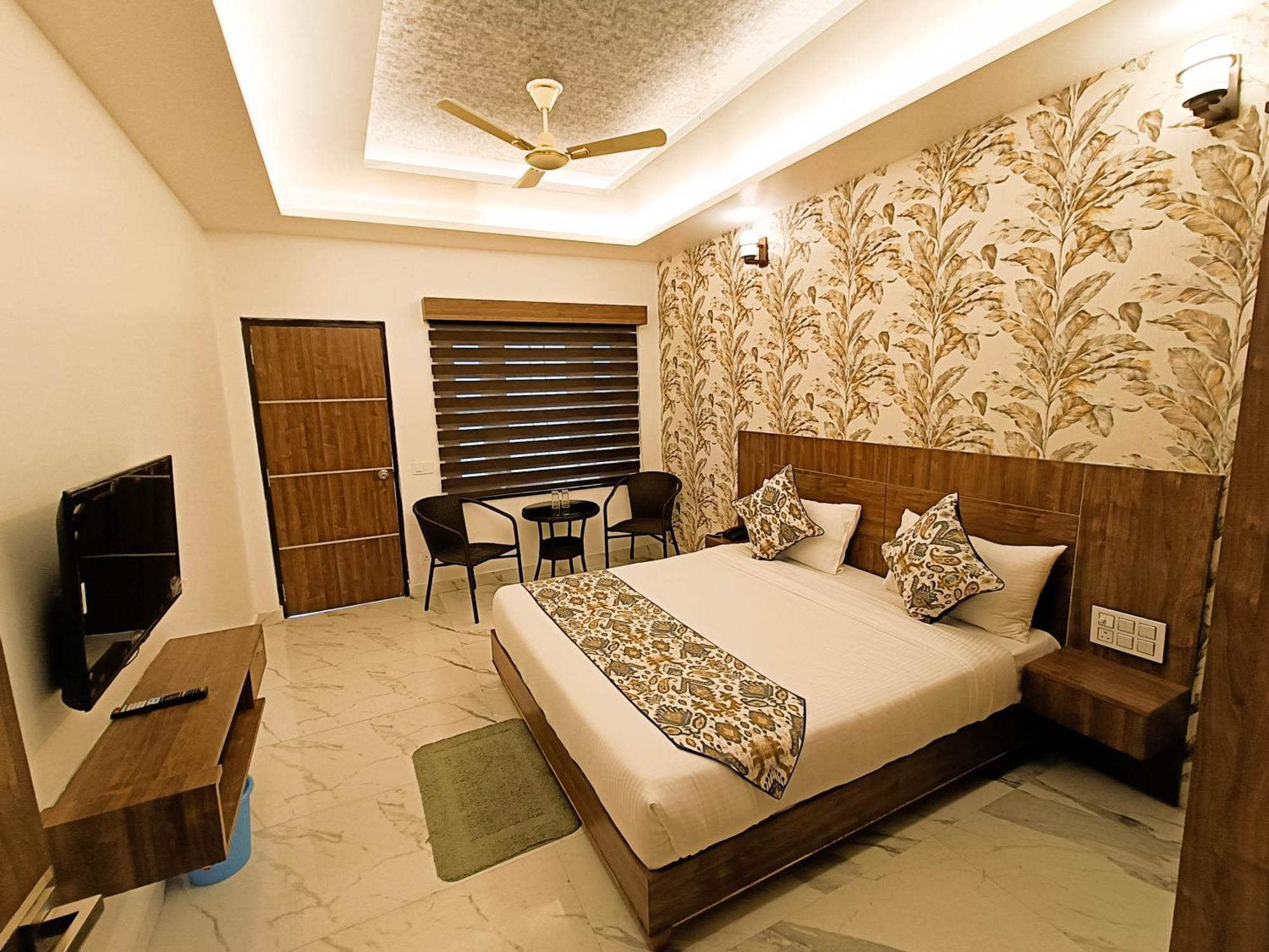 Hotel Cloud Inn, Nainital Rāmgarh Esterno foto
